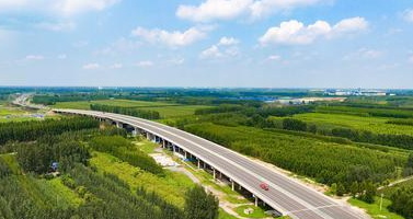 直行能力提高40%!济宁市区临菏路交通疏解项目正式通车