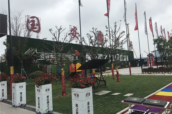 售楼处-楼盘现场环境