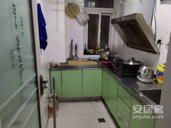 整租翠景二区家具家电齐全拎包入住