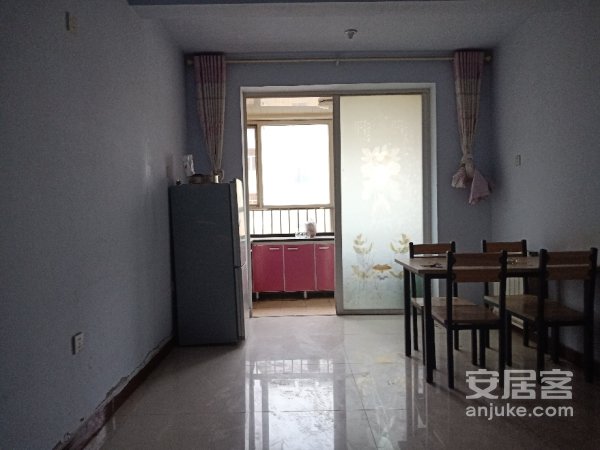 绿叶，怡安家园，家具齐全，拎包入住