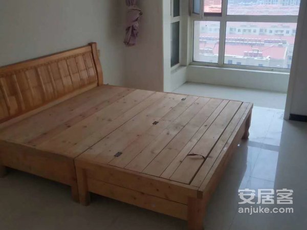 出租恒茂城二期附带一个车位三室带全部家具家电拎包入住