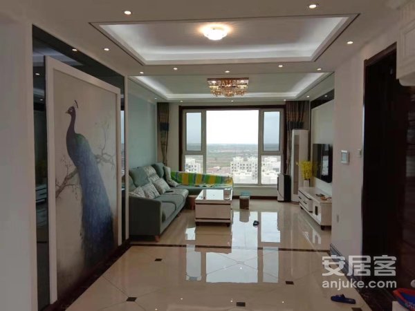 精装修拎包即住装修大气小区24小时有保安