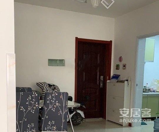 万泰丽景西区紧邻脑科医院明珠商场出入方便