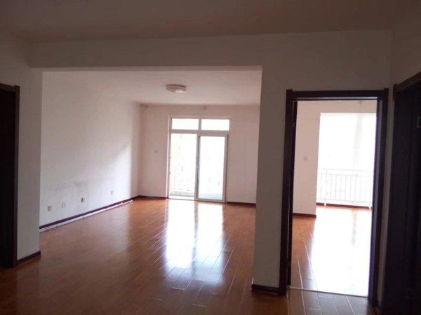 丽景蓝湾A区简装两室沙发办公居住皆可看房提前联系