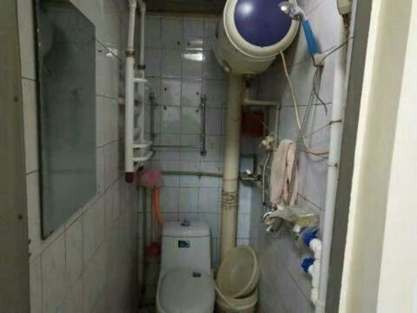 双彩小区，两室一厅，位置好
