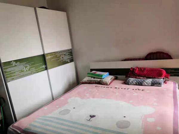 park湾出售精装两室一厅