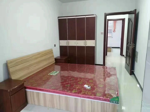 出租佶地国际两室家具家电全齐拎包入住