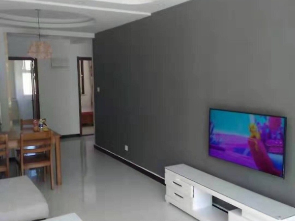 悦都精装两居室家具家电齐全，看房方便拎包入住