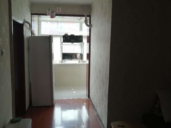 花园里小区精装两室家具家电齐全拎包入住钥匙在手随看