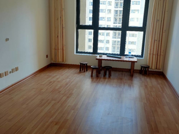 本小区速成房地产出租恒大学庭两室两厅南北通，明厨明卫实景实图