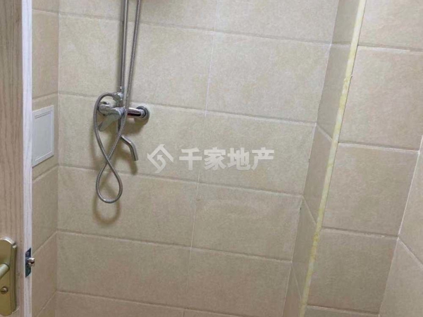 三场南边600一个月精装修拎包入住快快快快快快快快快快快快快
