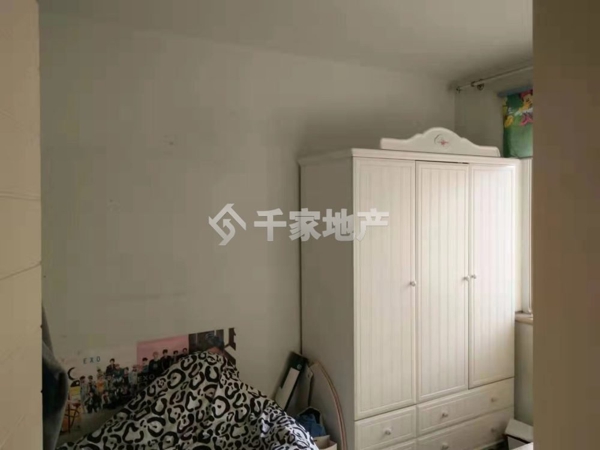 裕华嘉苑交通便利购物方便拎包入住精装修