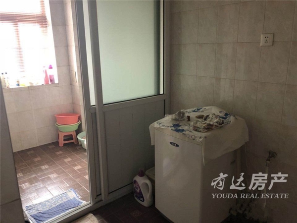 部西里部东里凤祥园远洋城商圈大三室太牛了直接入住