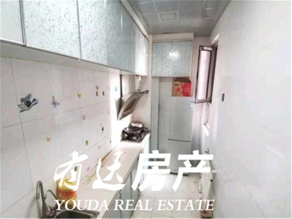 南湖金地！仁泰里精装大两室！价钱便宜！拎包入住季付