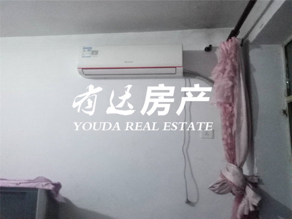 精装两室，家电齐全，随时看房，可陪读