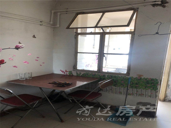 税钢半年付装修好户型好干净房主人好诚心出租