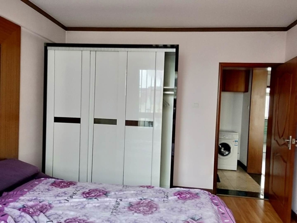 新源小区通透两居精装修拎包入住随时可以看房