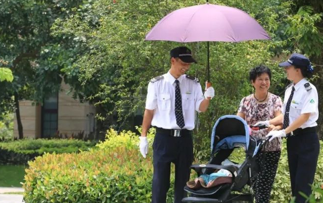 雅居乐御宾府，颜值与实力并存的湖居美宅，你不Pick 一下？