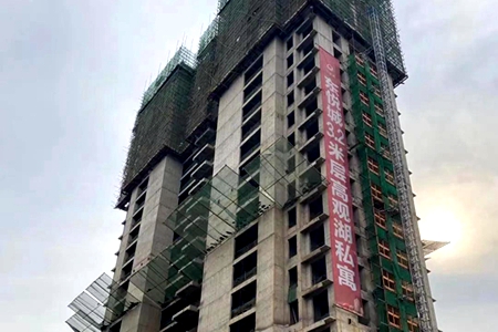 新进展丨东悦城2#楼主体工程封顶在即！
