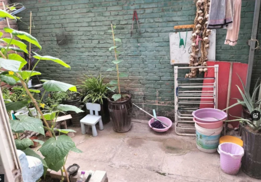 老证 一层带院