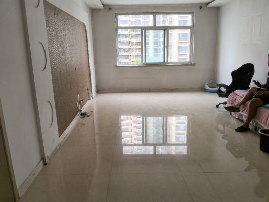 老证不唯一带地下室