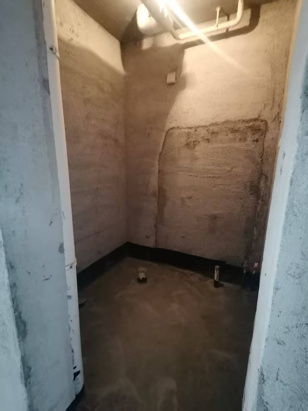 新征 包过户  钥匙在中介